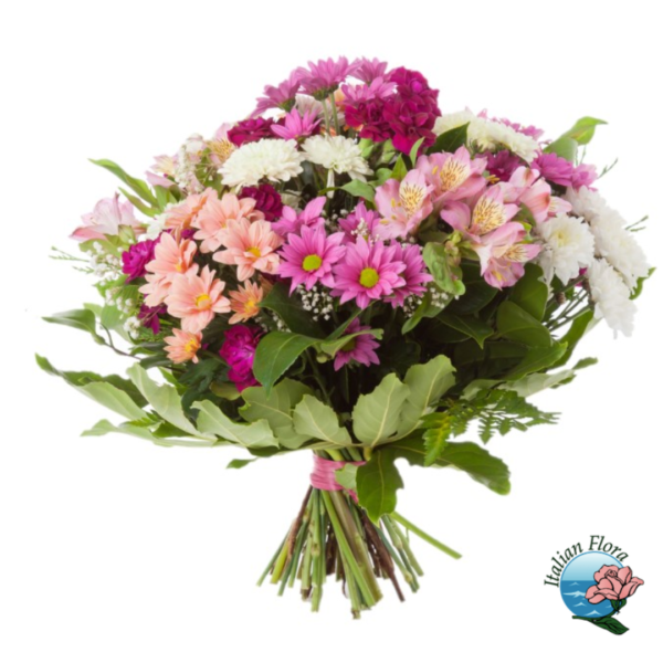 Bouquet of mixed pink flowers