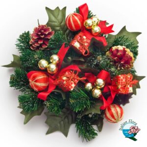 Christmas-red-and-green-arrangement